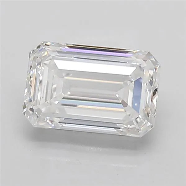 4.53ct Emerald Lab Grown Diamond (Colour E, Clarity VVS2, IGI Certified)
