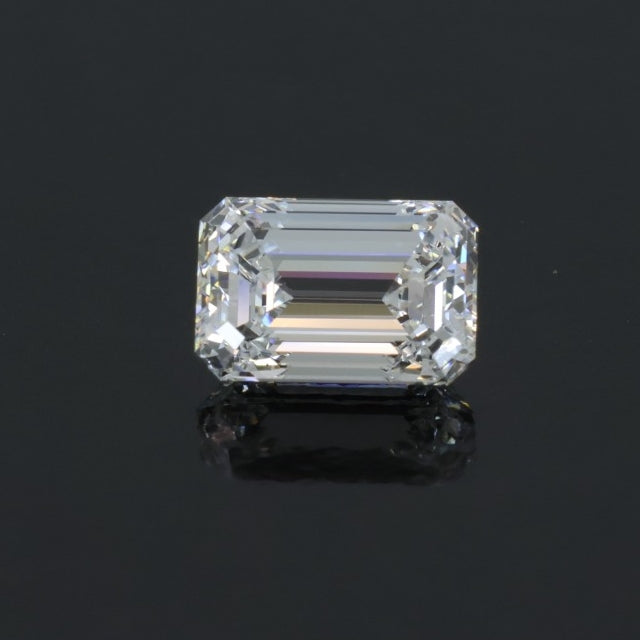 5.07-Carat Emerald Lab-Grown Diamond - E VVS2 Clarity, IGI Certified