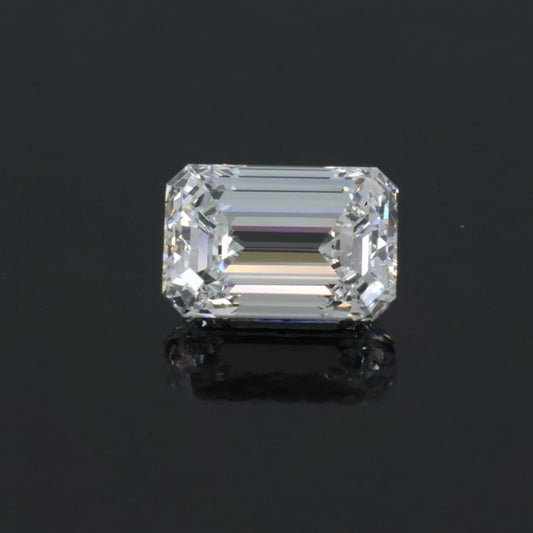5.07-Carat Emerald Lab-Grown Diamond - E VVS2 Clarity, IGI Certified